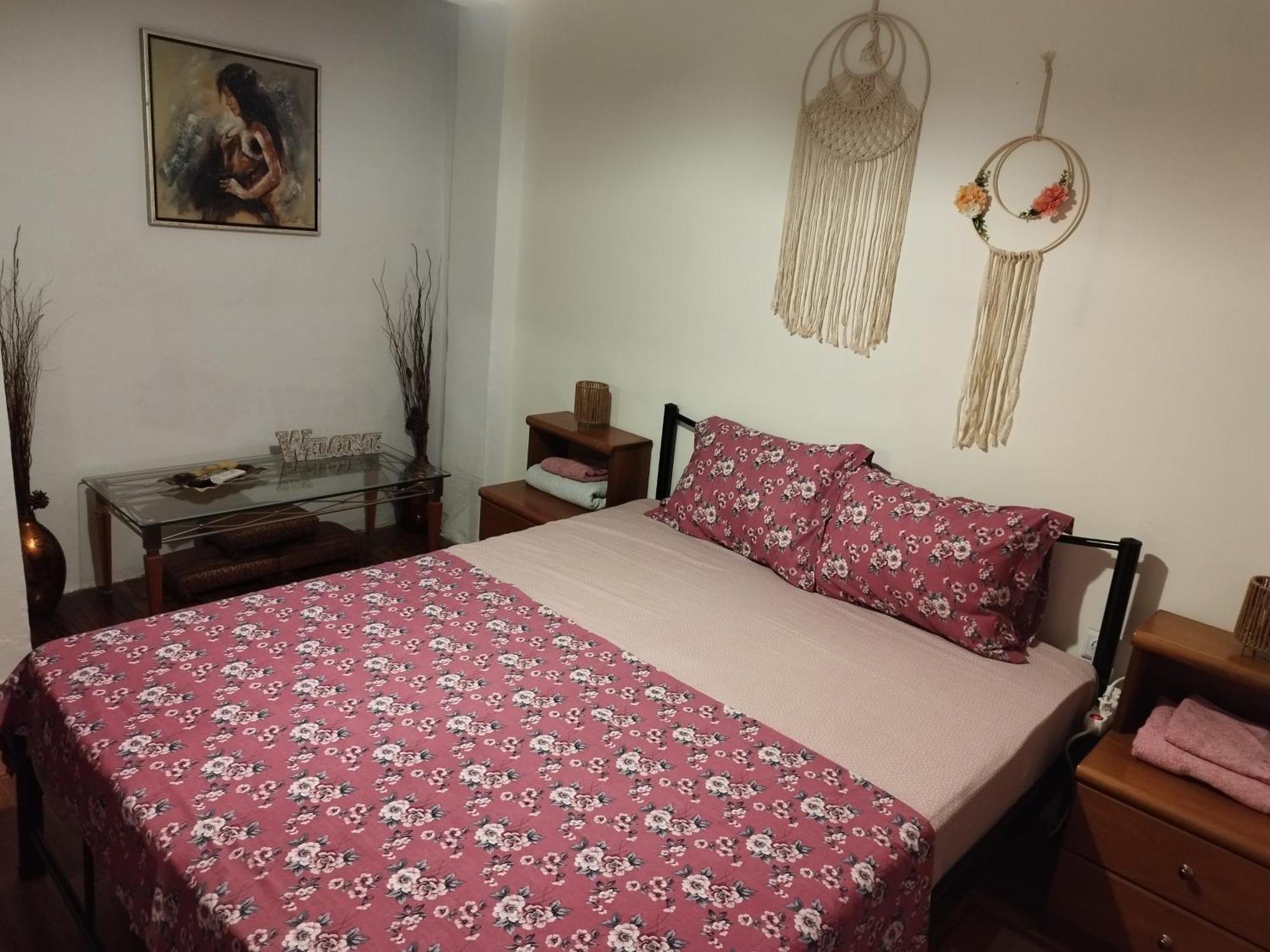 Private Rooms In Shared House 테살로니키 외부 사진